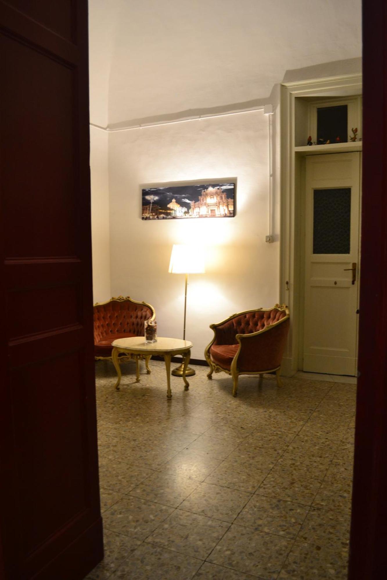 Il Teatro Rooms CTA Exterior foto